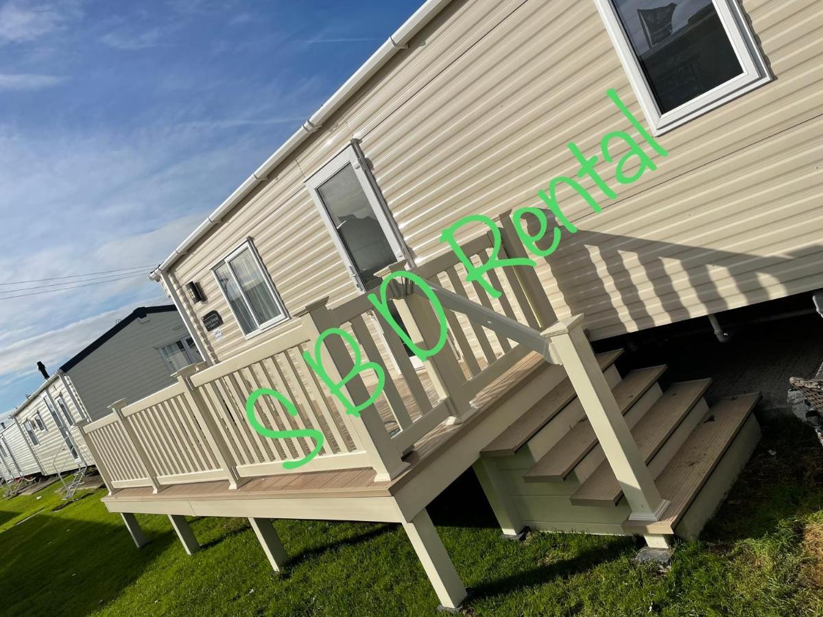 Summer Breeze Deluxe Caravan Rental Saint Osyth Exterior foto
